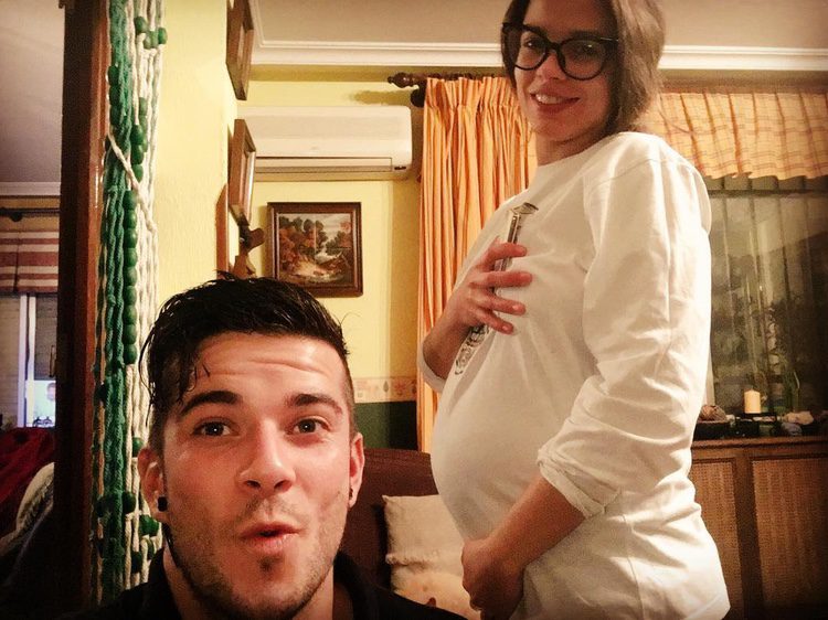 Ruth Jiménez presume de embarazo junto a Carlos Maldonado