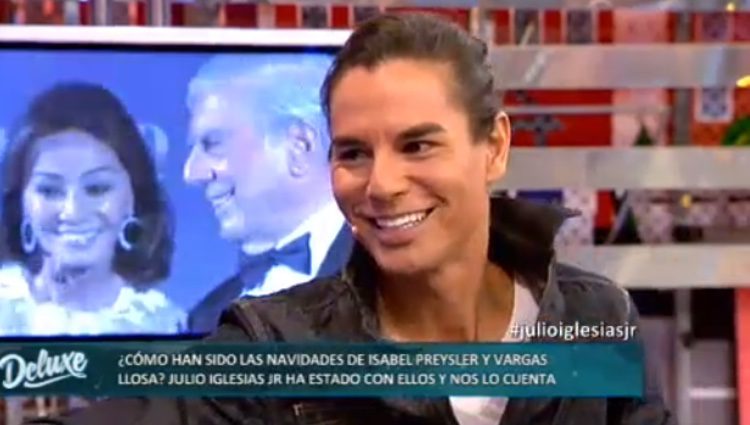 Julio José hablando de la boda de su madre en el 'Deluxe' / Telecinco.es