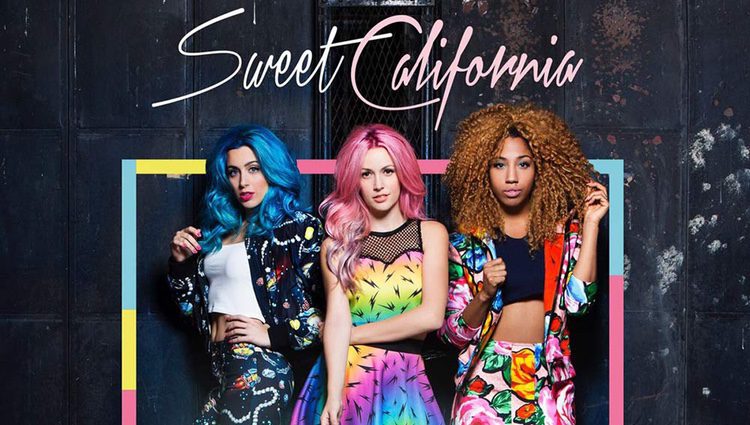 El trío musical Sweet California se sigue manteniendo en el puesto número 10 con su disco '3'