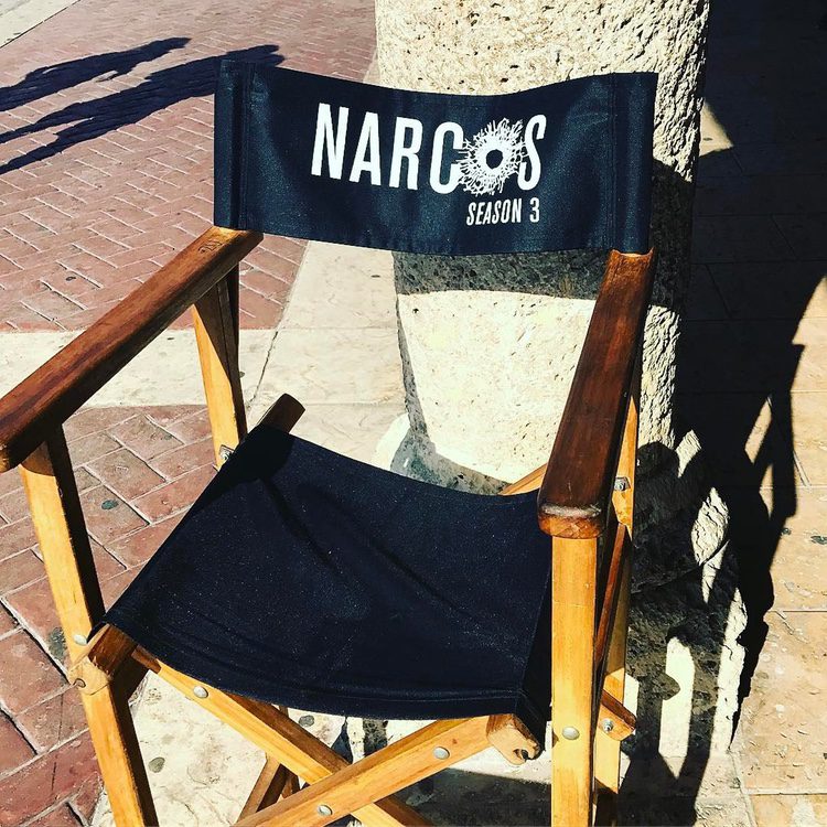 Silla del set de rodaje de 'Narcos'/ Fuente: Miguel Ángel Silvestre Instagram