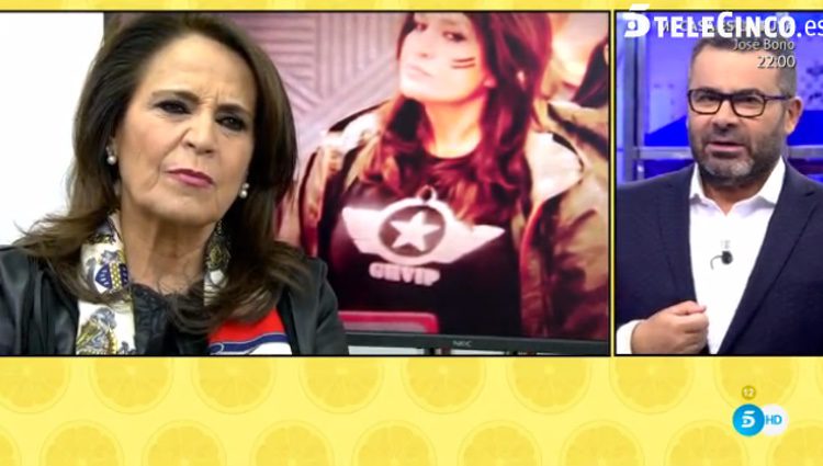 María Ángeles Delgado hablando de 'Supervivientes 2017' / Telecinco.es