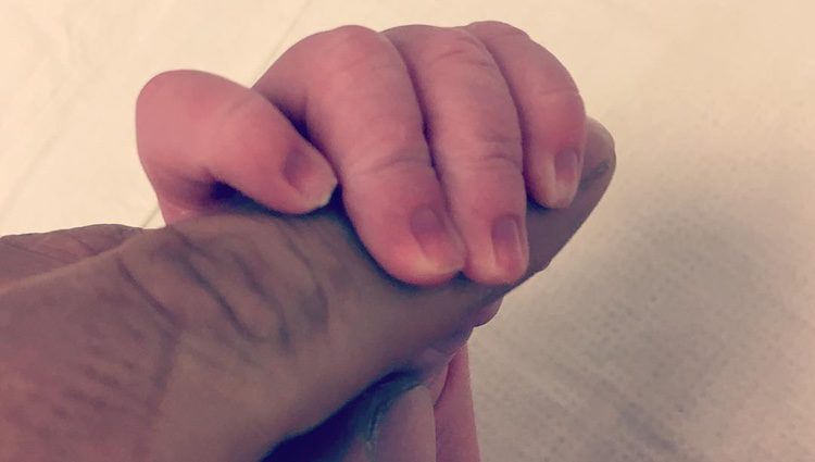 Imagen con la que Chad Michael Murray comunicaba el nacimiento de su hija/ Fuente: Instagram Chad Michael Murray