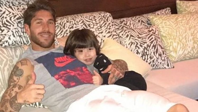 Sergio Ramos con el pequeño Sergio Junior/ Fuente: Instagram