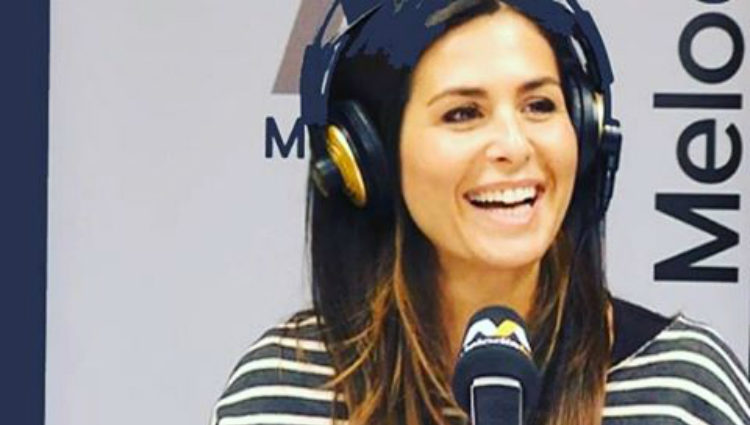 Nuria Roca en su programa de radio en Melodía FM | Instagram