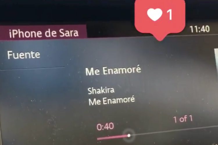 Sara Carbonero canta con Shakira / Instagram Stories
