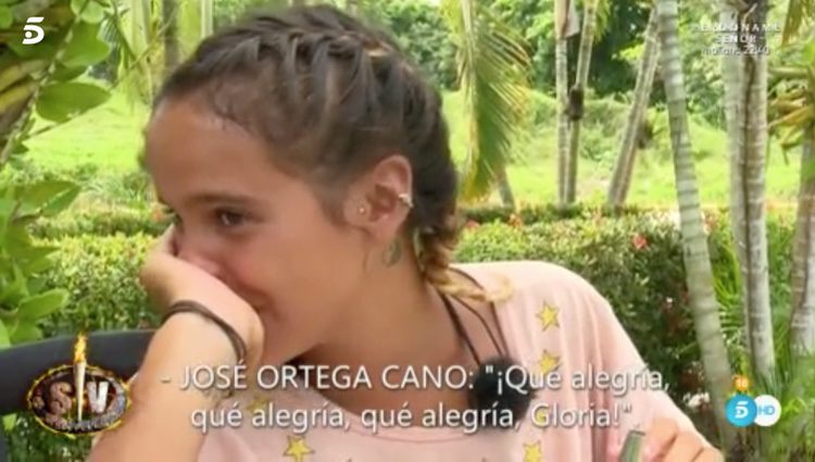 Gloria Camila emocionada al hablar con su padre / Fuente: Telecinco.es