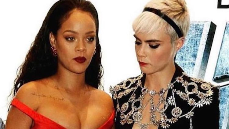 Cara Delevingne y Rihanna durante la premiere en Londres