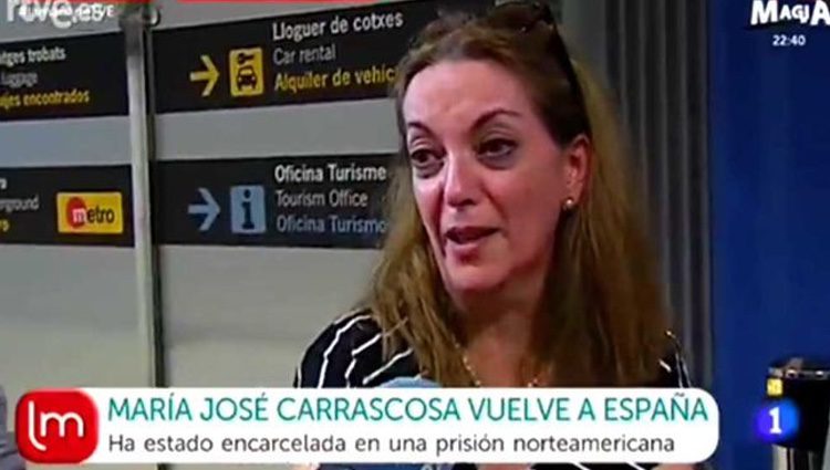 María José Carrascosa en su llegada al aeropuerto / Foto: RTVE.es 