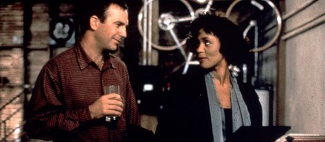 Kevin Costner y Whitney Houston en 'El Guardaespaldas'