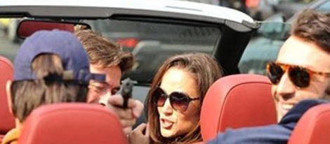 Un amigo de Pippa Middleton apunta con una pistola a un reportero
