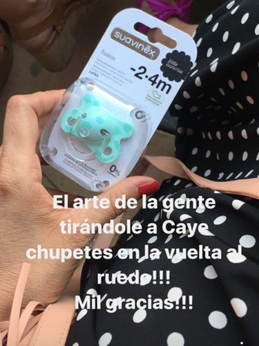 Uno de los chupetes que ha recibido Eva González/ Fuente: Instagram