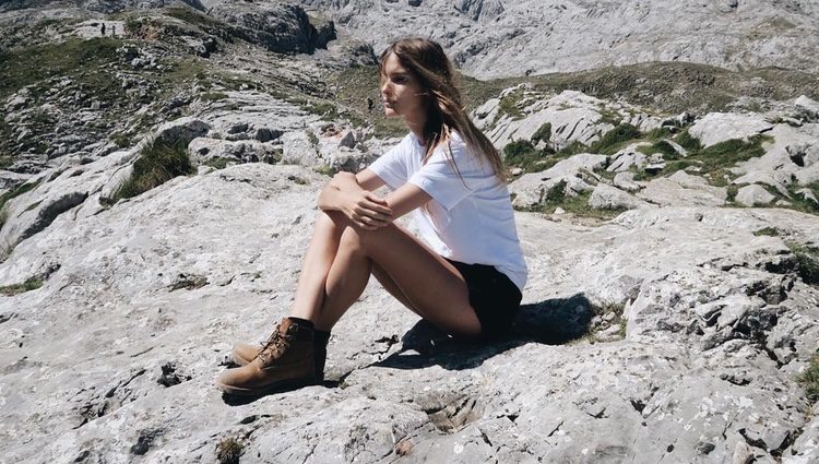 Es una apasionada de la montaña/ Fuente: Instagram Irina Isasia