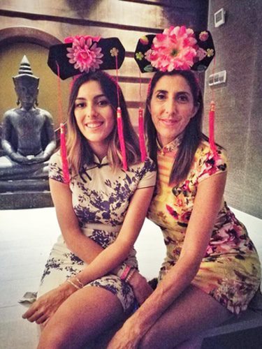 Paz Padilla junto a su hija en la 'China party'. Fuente: Instagram @paz_padilla