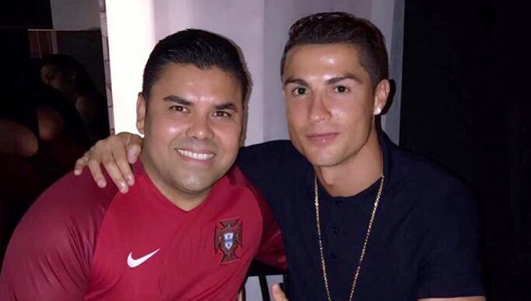 Cristiano Ronaldo con el pastor fundador/ Fuente: Instagram