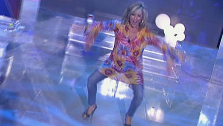 Lydia Lozano bailando el chuminero / Foto: telecinco.es