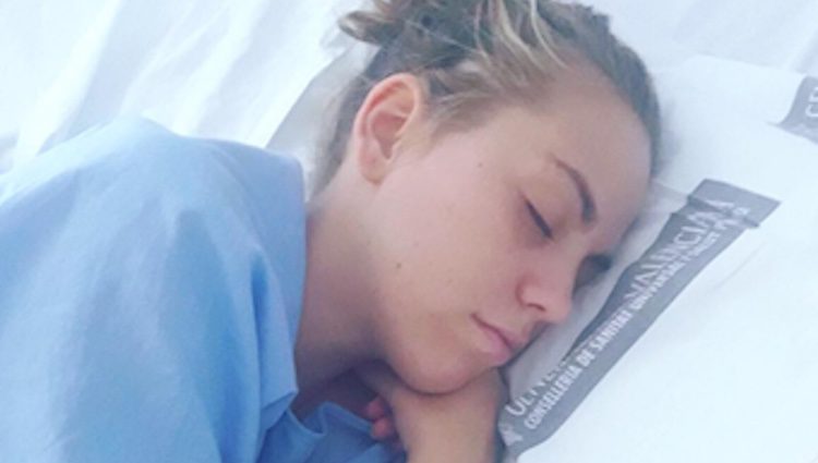 Yoli ingresada en el hospital / Foto:Instagram