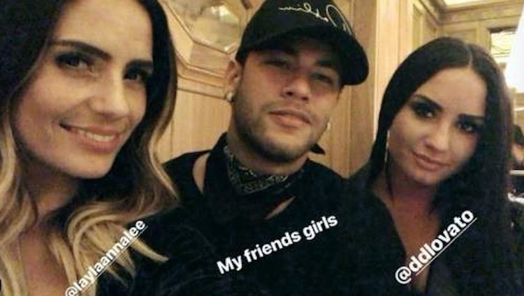 Neymar, Demi Lovato y Layla Anna Lee en Londres/Foto:instagram
