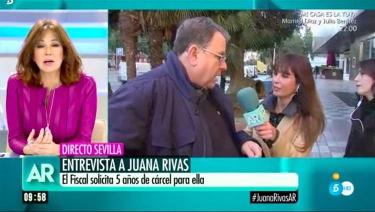 Ana Rosa Quintana en el momento en el que es cortada por el abogado de Juana Rivas/ Fuente: telecinco.es