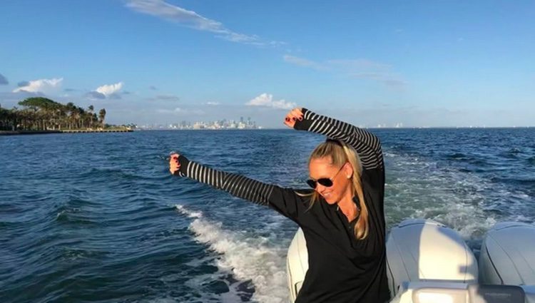 Anna Kournikova bailando el nuevo single de Enrique Iglesias / Instagram
