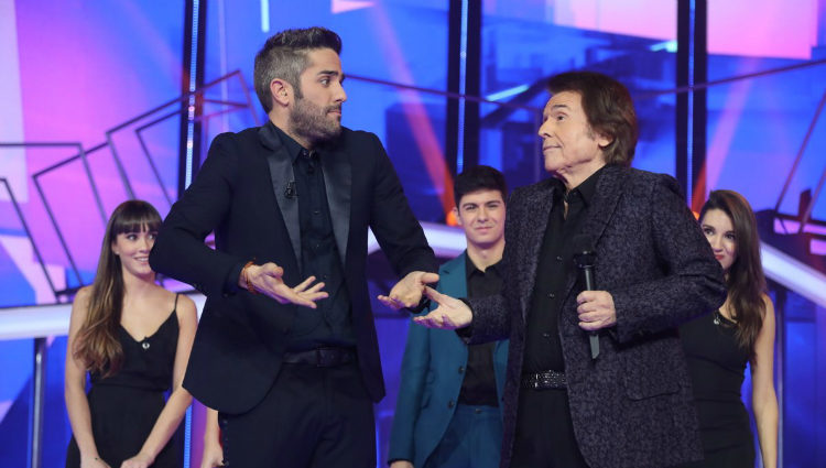 Roberto Leal y Raphael hablan de Manuel Martos en la gala final de 'OT' | RTVE.es