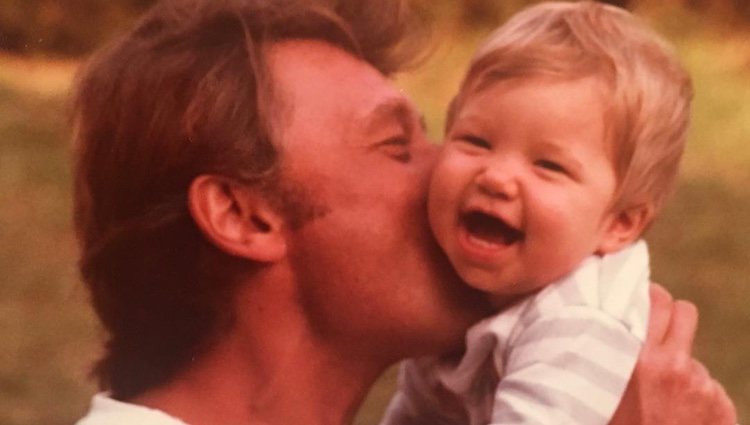 Laura Smet recuerda en sus redes sociales a su padre, Johnny Hallyday./ Foto: Instagram Laura Smet