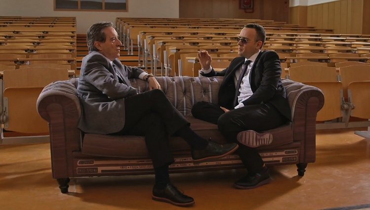 Risto Mejide entrevista a Iñaki Gabilondo en 'Viajando con Chester' | Foto: cuatro.com