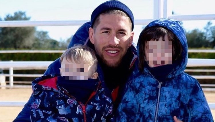 Sergio Ramos con sus dos hijos / Foto: Instagram