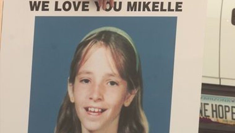 Cartel de Mikelle Biggs tras su desaparición