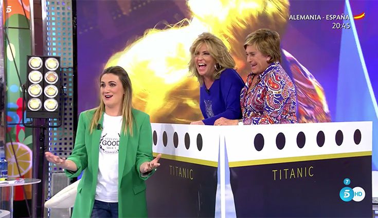 Chelo García, Carlota Corredera y Lydia Lozano muertas de risa en 'Sálvame' / Fuente: Telecinco.es