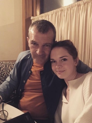 Melanie Griffith comparte una foto de su hija y Antonio Banderas en su cuenta de Instagram