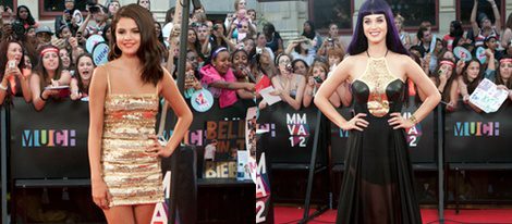 Selena Gomez y Katy Perry en los MMVA 2012