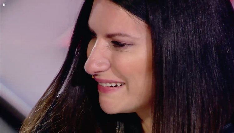 Laura Pausini emocionada tras la actuación de Rocío en 'factor X' / Fuente: Telecinco.es
