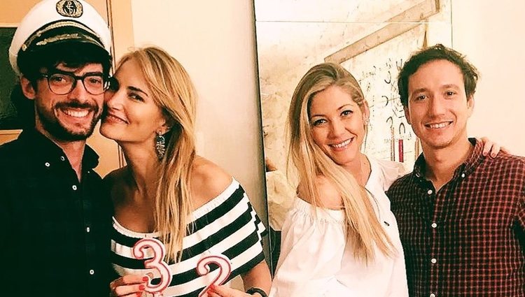 Alba Carrillo junto a su excuñada y su novio en Instagram