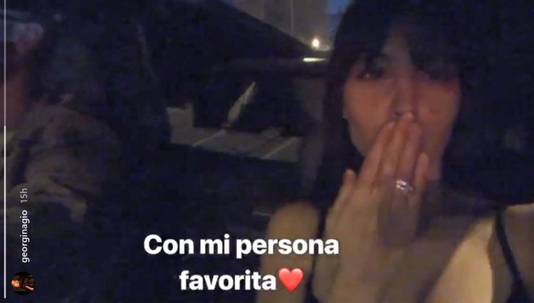 Georgina Rodríguez luciendo el misterioso anillo / Fuente: Instagram