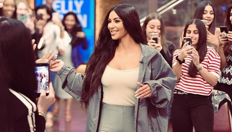 Kim Kardashian en 'Live With Kelly and Ryan' / Instagram