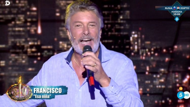 Francisco cantando su single / Foto: telecinco.es