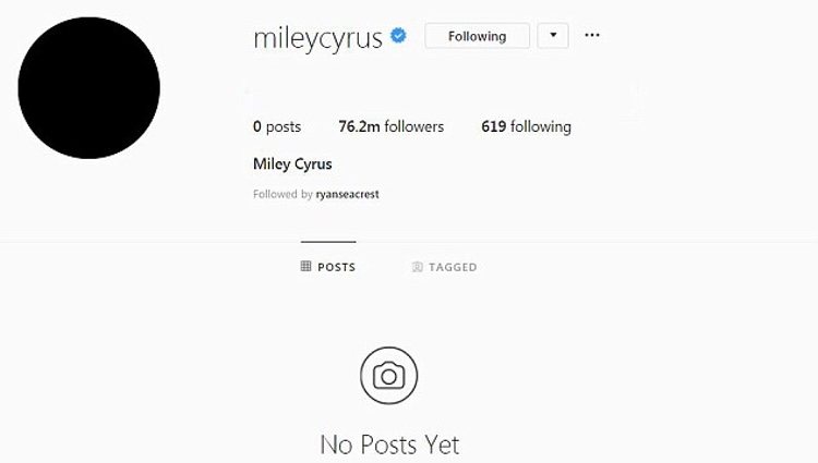 Imagen del Instagram de Miley Cyrus después de borrar todas sus fotos / Instagram 
