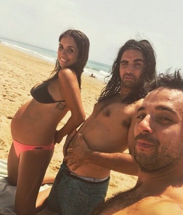 Elena Furiase luce embarazo junto a su hermano y su novio