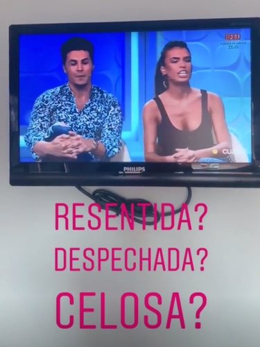 Gloria Camila defendiendo a su chico en Instagram Stories
