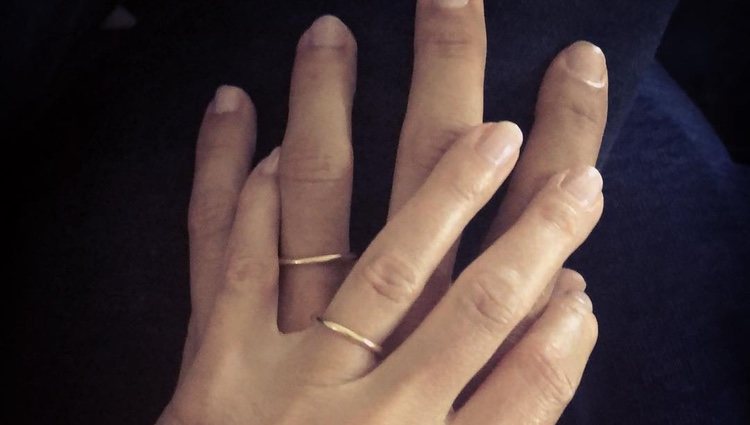 La actriz decidió mostrar a sus seguidores una imagen de las alianzas de boda - Instagram