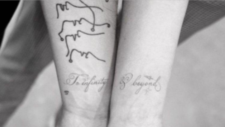 Joe Jonas mostró a través de una imagen los nuevos tatuajes de ambos - Instagram