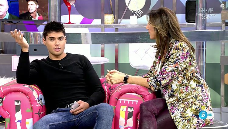 Javier Tudela hablando con Paz Padilla en 'Sálvame' / Telecinco.es