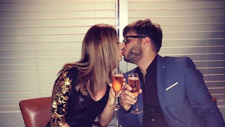 Paola y Francesco de cena romántica, vía Instagram