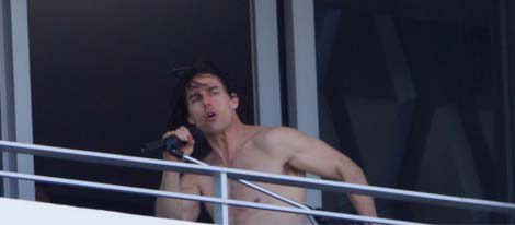 Tom Cruise pillado durante unas vacaciones, demuestra estar en plena forma