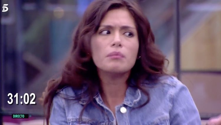 Miriam Saavedra se defiende de las acusaciones en el directo |Foto:Telecinco