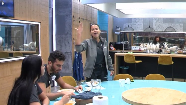 Las tres concursantes discutieron a grito pelado en la cocina / Foto: Telecinco.es