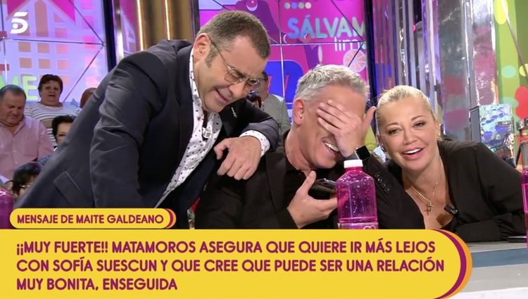 Los colaboradores y el presentador no paraban de reírse ante la situación - Telecinco.es