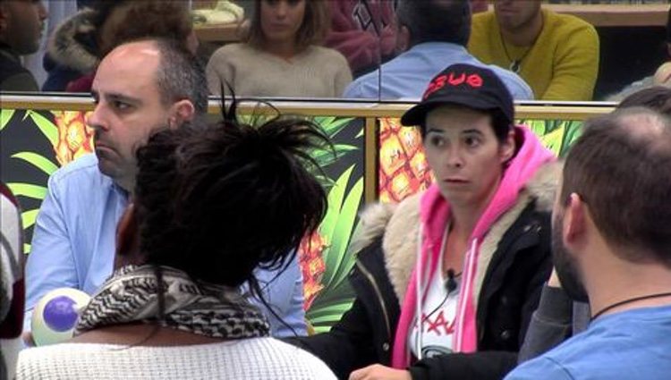 Yoli se enfrenta a sus compañeros | Foto: Telecinco.es