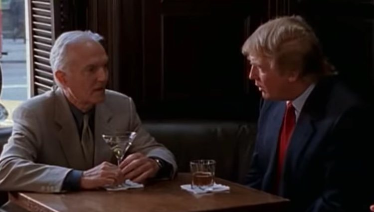 Donald Trump haciendo un cameo en 'Sexo en Nueva York'
