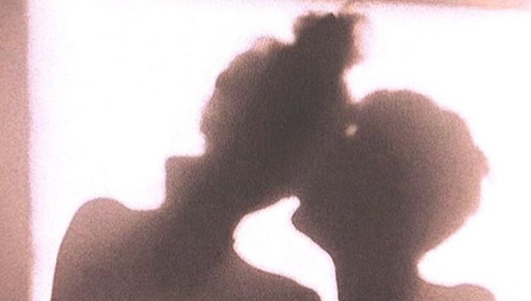 Imagen del Instagram de Lillie Bernie en la que se ve la sombra de la supuesta pareja.
